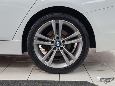 BMW 3 Series 2.0 320i Sport Touring Auto xDrive Euro 6 (s/s) 5dr 62