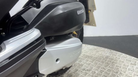Honda PCX 2015 WW ONLY 7K ARROW EXHAUST NEW MOT VERY CLEAN 125CC SCOOTER 31