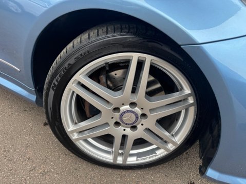 Mercedes-Benz E Class 3.5 E350 CGI V6 BlueEfficiency Sport Cabriolet G-Tronic Euro 5 2dr 18