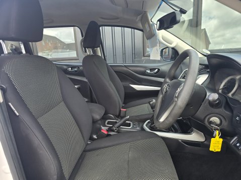 Nissan Navara DCI ACENTA SHR DCB 9