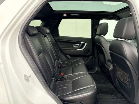 Land Rover Discovery Sport 2.0 Discovery Sport Black HSE TD4 Auto 4WD 5dr 28