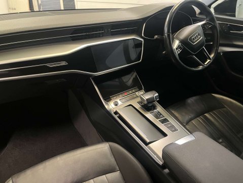 Audi A6 2.0 A6 Sport 40 TDI Semi-Auto 4dr 31