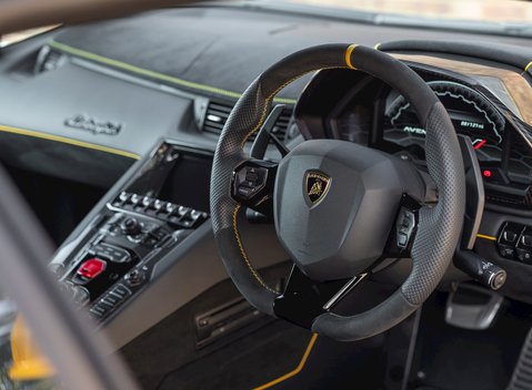 Lamborghini Aventador SVJ LP 770-4 13