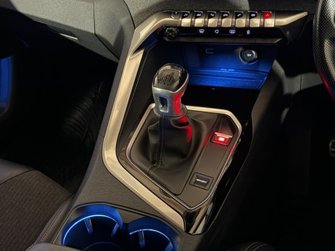 Peugeot 5008 BLUEHDI S/S GT LINE 15