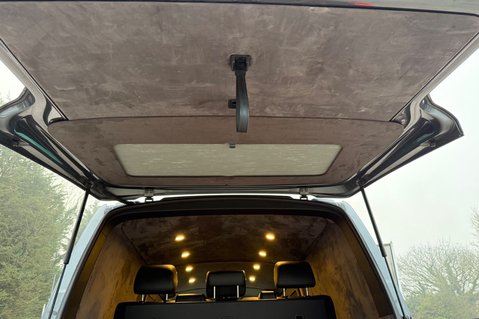 Volkswagen Transporter T32 TDI KOMBI HIGHLINE BMT LWB  -NO VAT -LUXURY CARAVELLE CONVERSION - 58