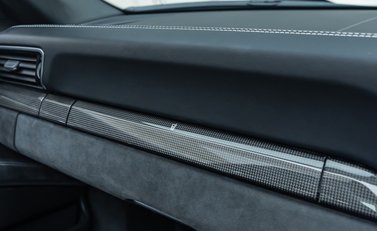 Porsche 911 Targa 4 GTS (991.2) 28