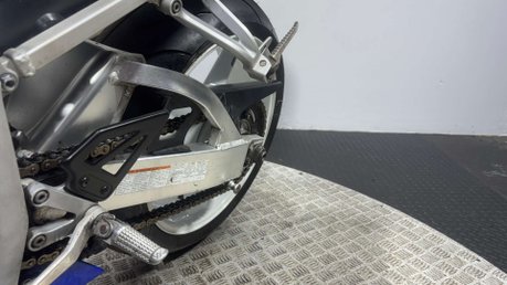 Suzuki GSX-R GSXR 1000 2002 33K NEW MOT VERY CLEAN CLASSIC 1000CC SPORTS BIKE 21