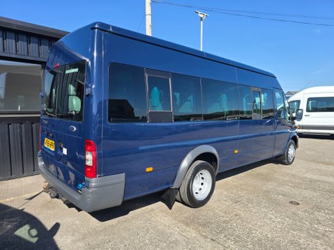 Ford Transit 350 DRW 7