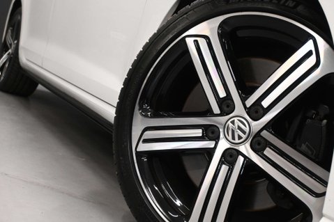 Volkswagen Golf 2.0 Golf R TSi 4WD 5dr 12
