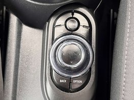 Mini Hatch 1.5 Cooper Sport 3dr 63