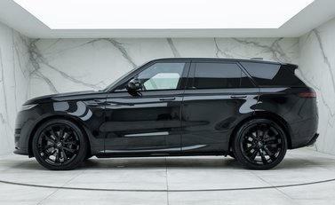 Land Rover Range Rover Sport P530 First Edition 2