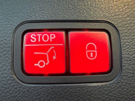 Mercedes-Benz GLC 2.1 GLC220d AMG Line (Premium) G-Tronic 4MATIC Euro 6 (s/s) 5dr 27