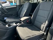 Volkswagen Touran 1.6 TDI BlueMotion Tech SE Family DSG Euro 6 (s/s) 5dr 21