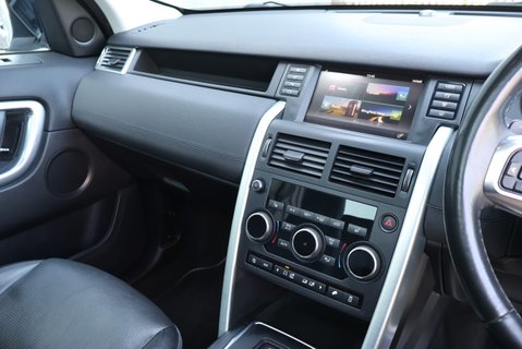 Land Rover Discovery Sport TD4 HSE 7 seater with Full Land Rover History  Black pack/alloys  pan roof  24