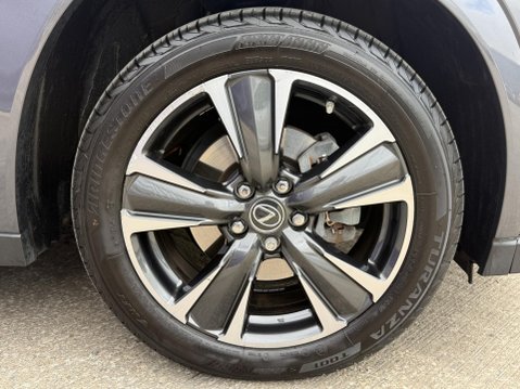 Lexus Ux 2.0 250h Takumi SUV 5dr Petrol Hybrid E-CVT Euro 6 (s/s) (184 ps) 14