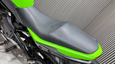 Kawasaki Er ER6 N 2010 NAKED 650CC 23K MOT 09/27 IDEAL FIRST BIG BIKE 29