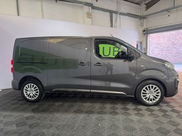 Peugeot Expert 2.0 Expert Asphalt Premium+ L1 Blue HDi A 4