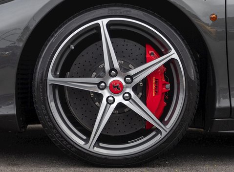 Ferrari 458 Spider 12