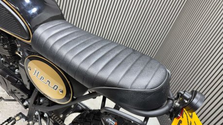 Bluroc Motorcycles Hero 2026 ONLY 10KM 1 OWNER ENDURO SCRAMBLER BIKE 125CC 48