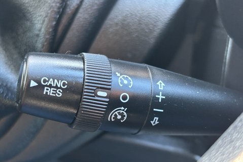 Citroen Relay 35 L3 140 ps BlueHdi Lo Loader Luton - Air Con 17