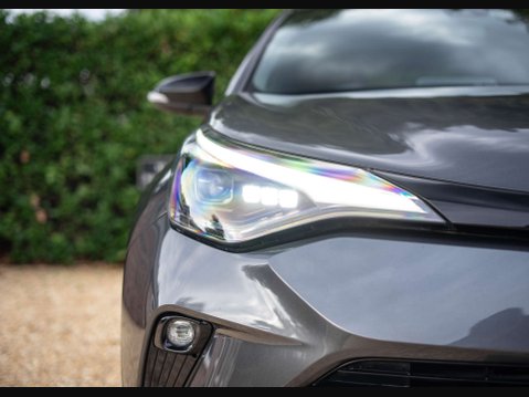Toyota C-HR 2.0 C-HR GR Sport HEV CVT 5dr 15