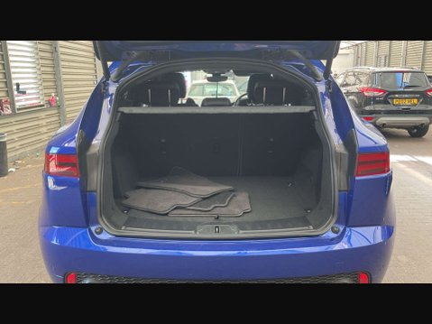 Jaguar E-Pace 2.0 E-PACE R-Dynamic HSE D AWD Auto 4WD 5dr 9