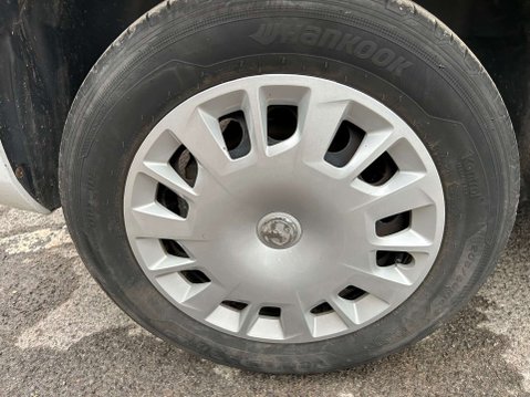 Vauxhall Combo 1.5 Turbo D 2300 Pro Panel Van 5dr Diesel Manual L1 H1 Euro 6 (s/s) (100 ps 16