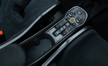 McLaren 600LT Spider 29