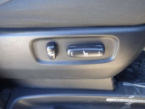 Toyota Alphard 2.4 HYBRID 25