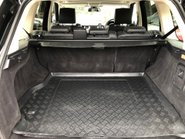 Land Rover Range Rover Sport 3.0 SDV6 HSE BLACK only 64000 miles with 9 Services. 19
