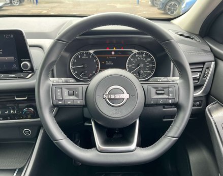 Nissan Qashqai 1.3 Qashqai Acenta Premium DiG-T MHEV 5dr 20