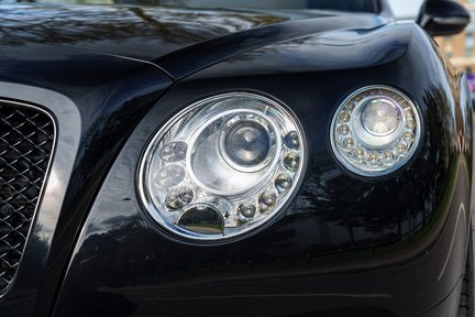 Bentley Continental GT V8 S 8