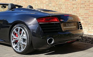 Audi R8 V10 Spyder 16