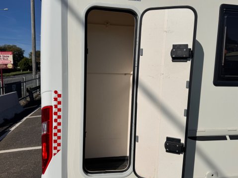 Adria Coral S680 ST 11