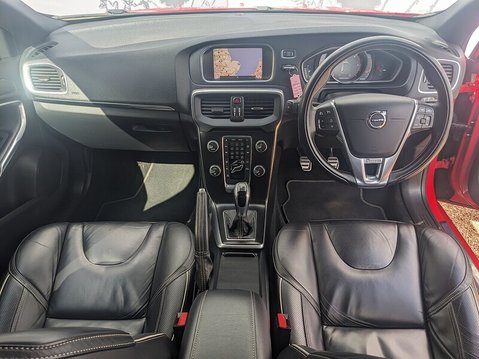 Volvo V40 D2 R-DESIGN PRO 18