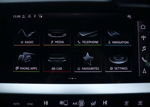 Audi A3 1.0 A3 Sportback 30 TFSI MHEV S Line Semi-Auto 5dr 28