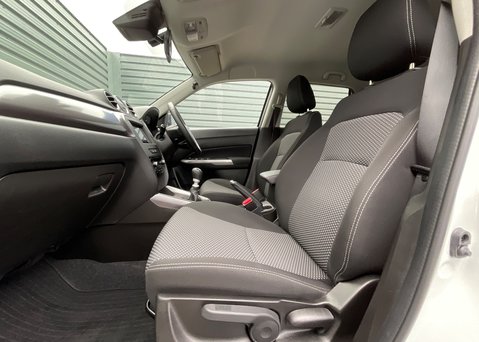 Suzuki Vitara 1.4 Boosterjet Hybrid SZ-T 16