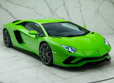 Lamborghini Aventador S LP 740-4 11