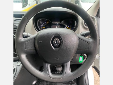 Renault Trafic 1.6 dCi 27 Business+ Panel Van 5dr Diesel Manual SWB Standard Roof Euro 5 ( 23