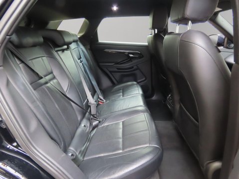 Land Rover Range Rover Evoque 2.0 D150 MHEV R-Dynamic S Auto 4WD Euro 6 (s/s) 5dr 15