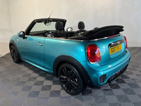 Mini Convertible COOPER 4