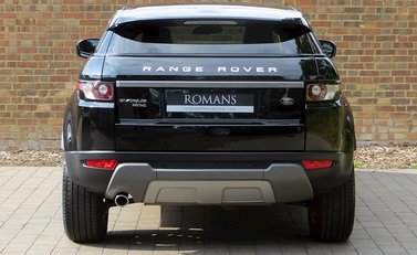 Land Rover Range Rover Evoque 2.2 SD4 Pure Coupe 11