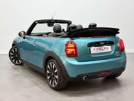 Mini Convertible 1.5 Cooper Convertible 2dr Petrol Steptronic Euro 6 (s/s) (136 ps) 25