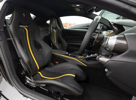 Ferrari 812 Superfast 12