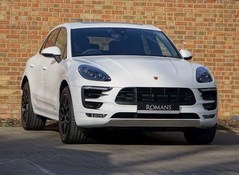 Porsche Macan GTS 1