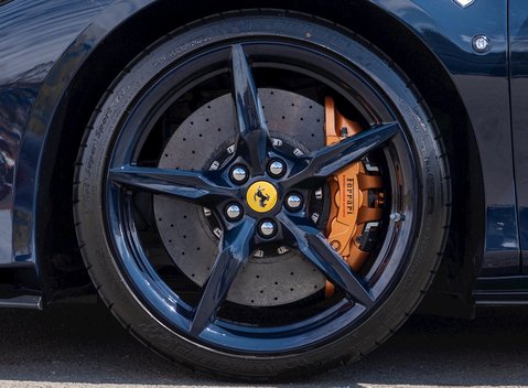 Ferrari F8 Tributo 10