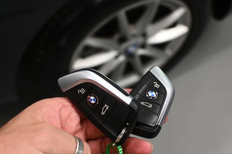 BMW 2 Series 1.5 218i SE Auto 5dr 39