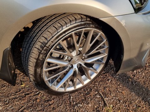 Lexus Is 300H PREMIER 12