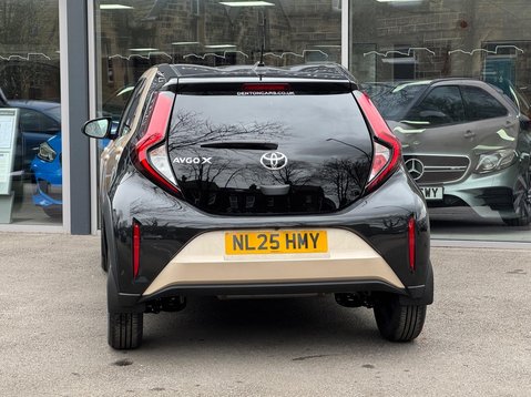 Toyota Aygo X VVT-I EDGE 8