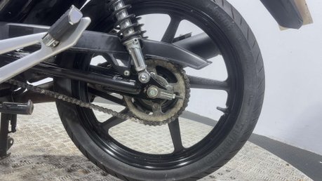 Yamaha YBR 125 2016 ONLY 6K GOOD LOOKING PROJECT BIKE SPARES OR REPAIR 125CC LEARNER 22